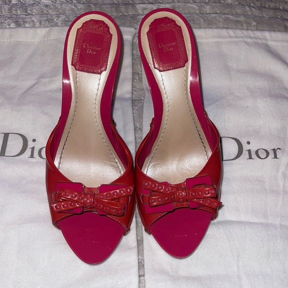 Christian Dior Preloved candy slide crimson size 41 color is pink n reddish.. - Picture 1 of 9
